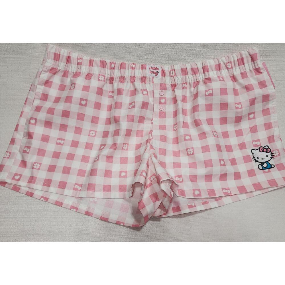 Hello kitty shorts women's XXL